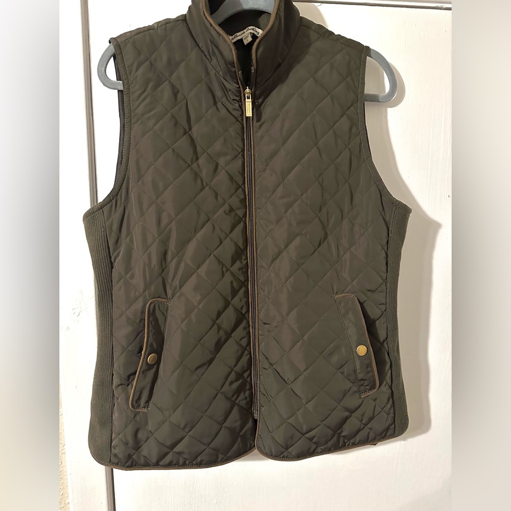 Women’s Zip Up Vest